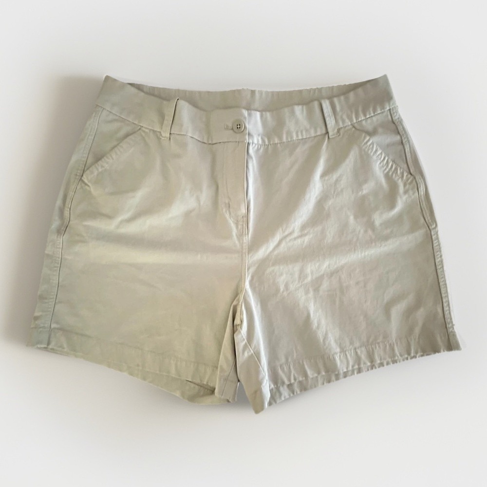 Vineyard Vines‎ Women's Chino Shorts Khaki Tan Size 16 Preppy Every Day Shorts